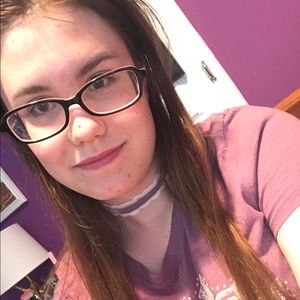 Meet your Posher, Lydia